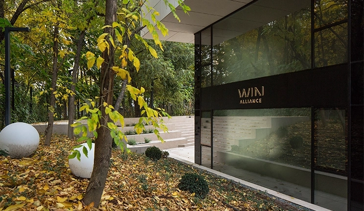 win-herastrau-win-alliance-natuzzi